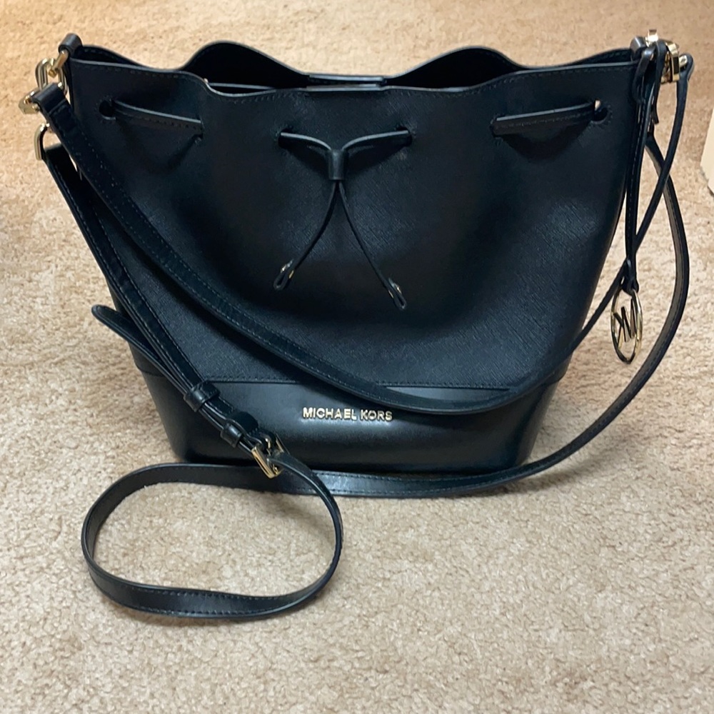 Michael kors side purse